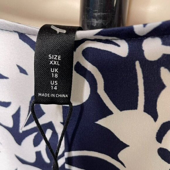 Womens Hawaian Style Shift Dress Noracora  Floral u Size XXL 14 Modest Round Nec - Picture 6 of 9